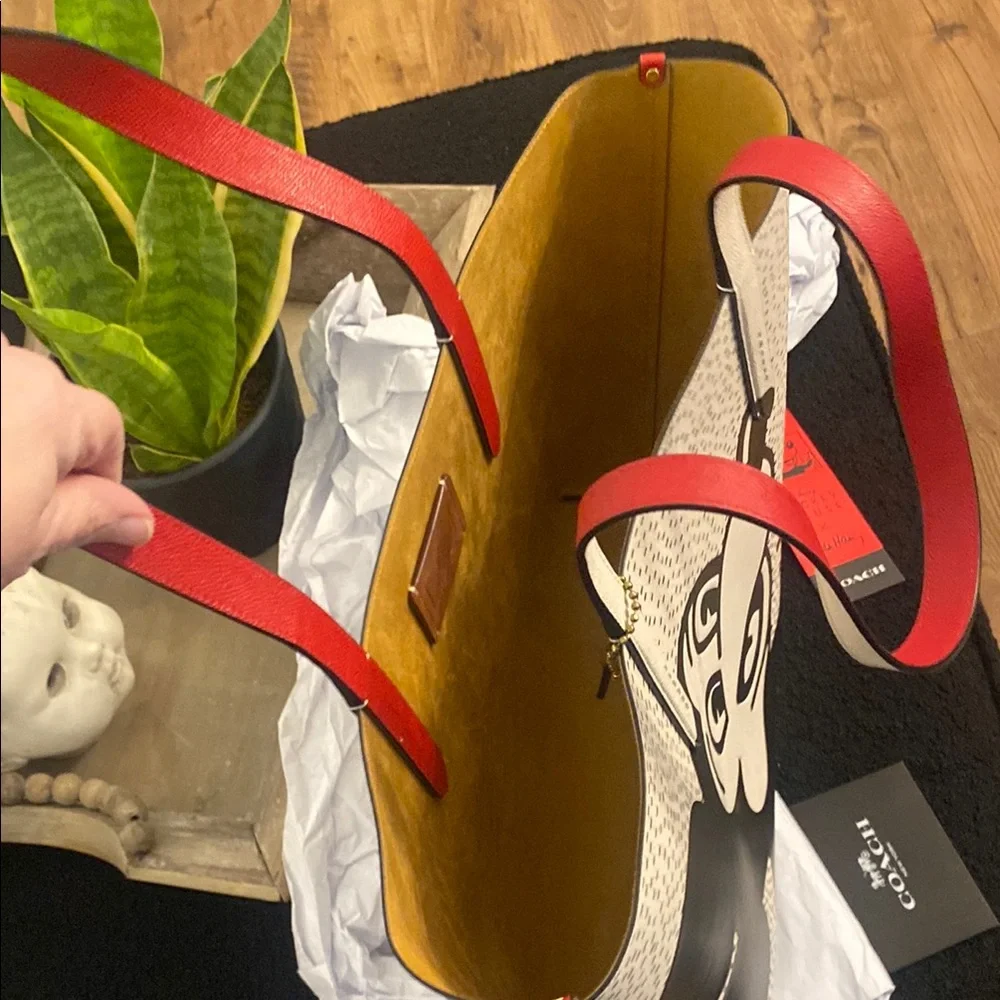 Coach Mickey Mouse White and Black Tote Bag , Keith Haring Edition - Picture 7 of 9